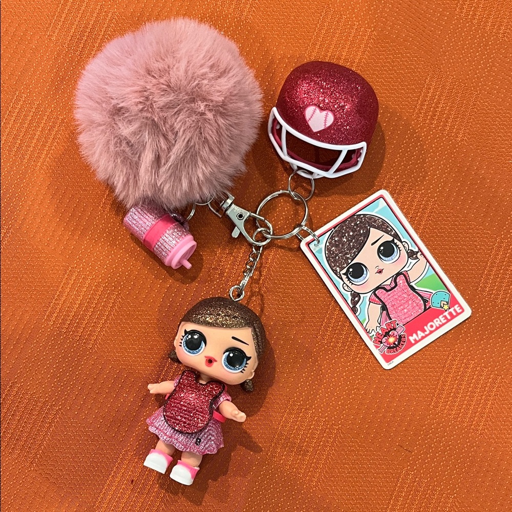 L.O.L. Surprise! Majorette Keychain Set - Pink and Red